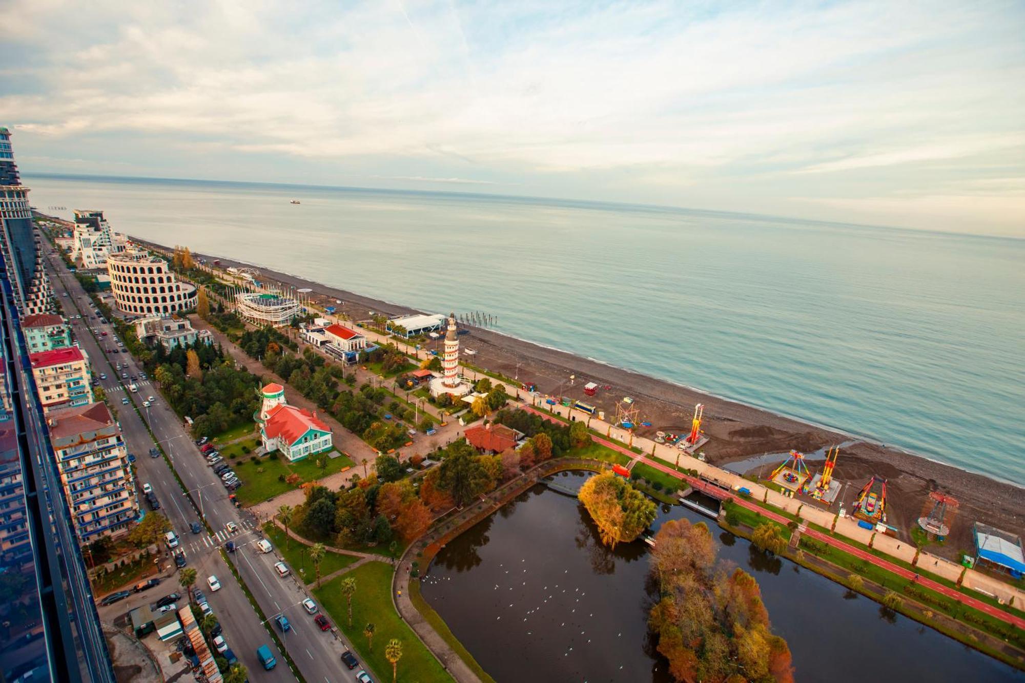 Panorama Batumi Beach Resort Экстерьер фото