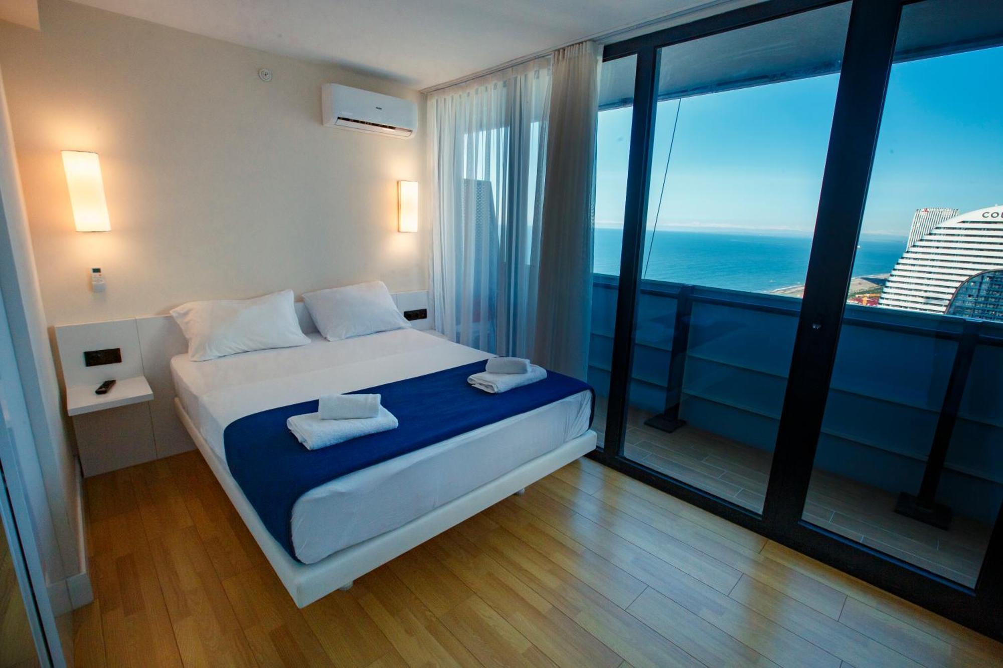 Panorama Batumi Beach Resort Экстерьер фото