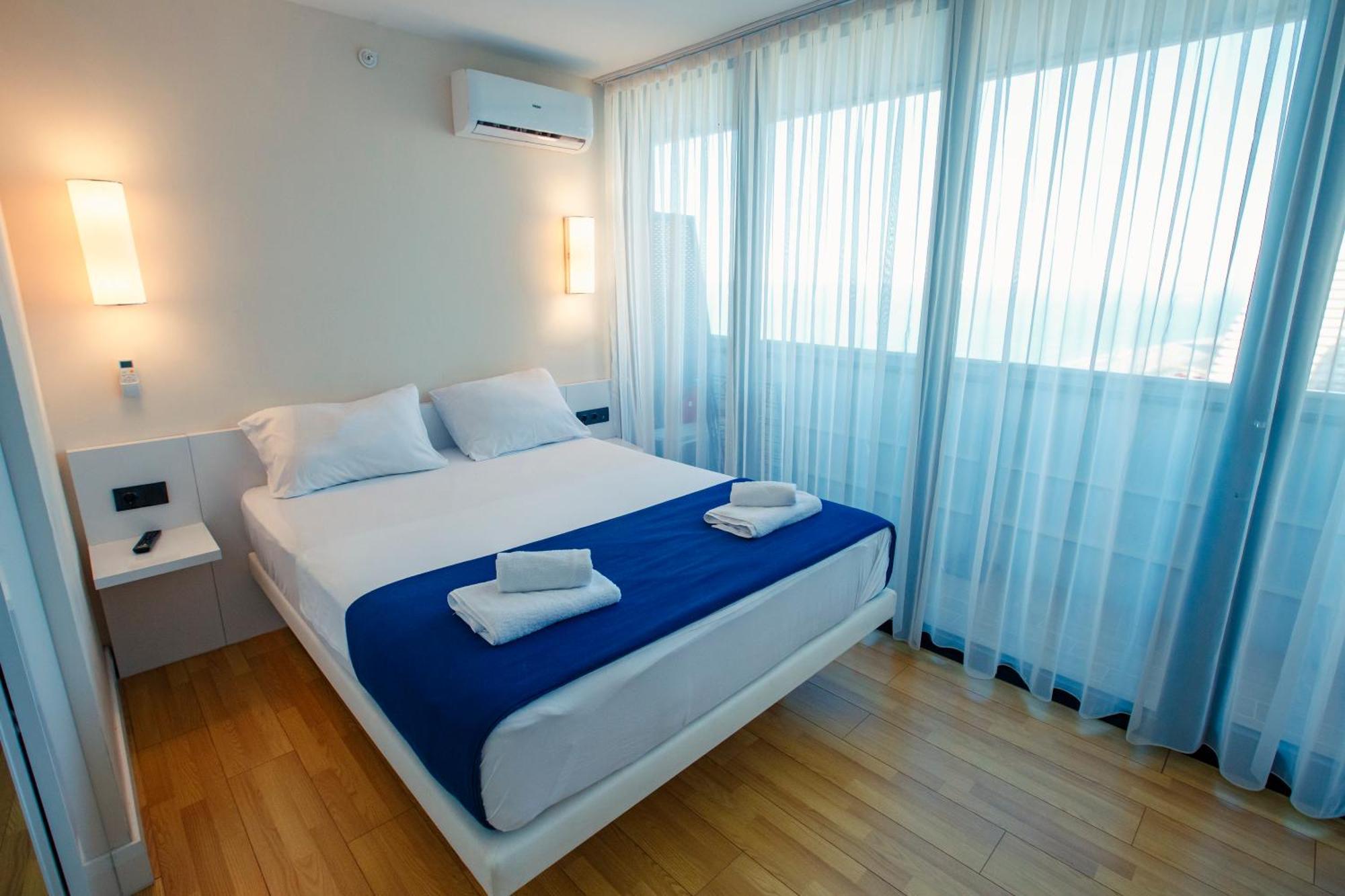 Panorama Batumi Beach Resort Экстерьер фото