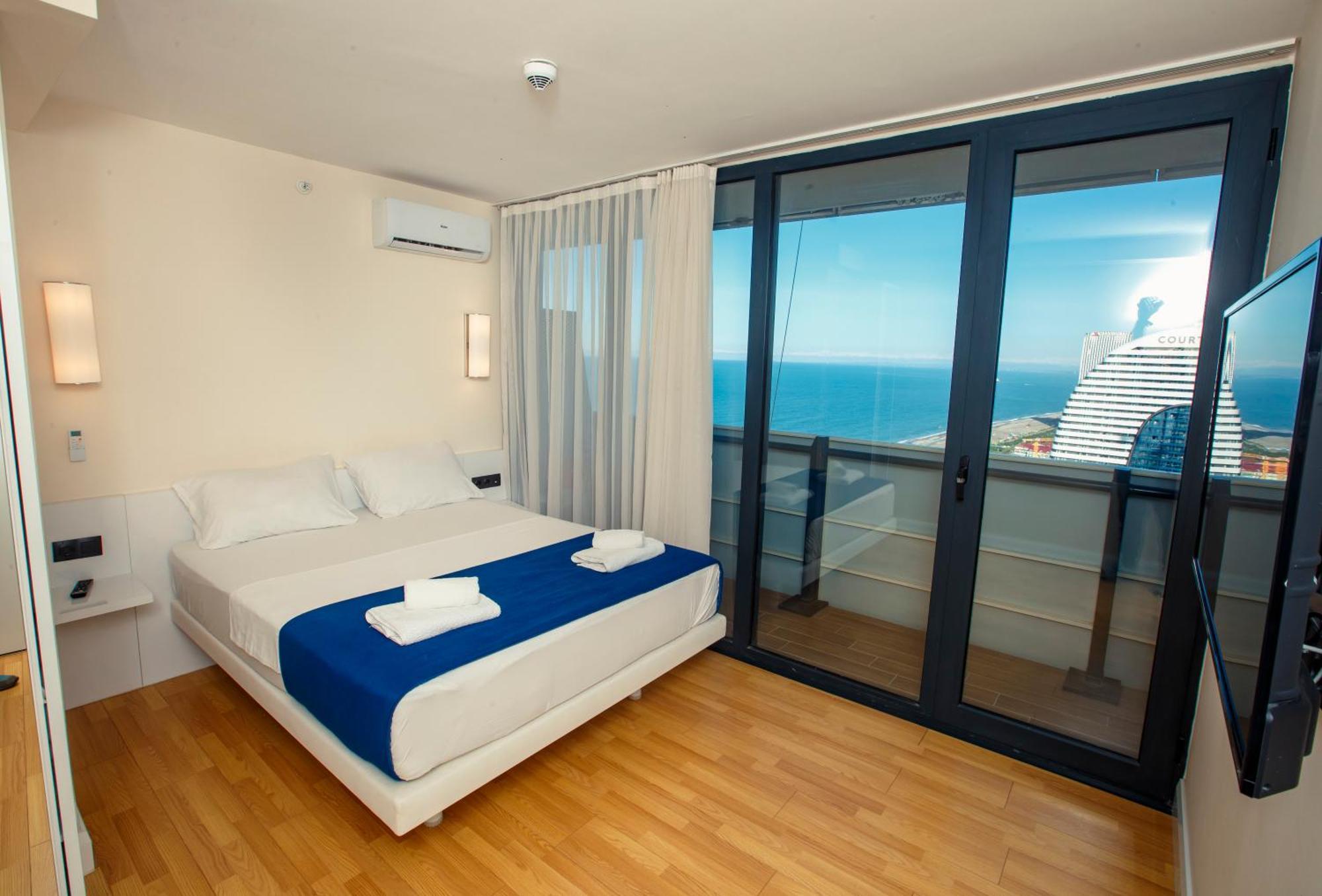 Panorama Batumi Beach Resort Экстерьер фото